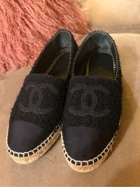 CHANEL Black Tweed Espadrilles with Interlocking CC Size 40